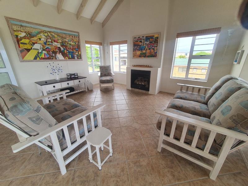 3 Bedroom Property for Sale in Franskraal Western Cape